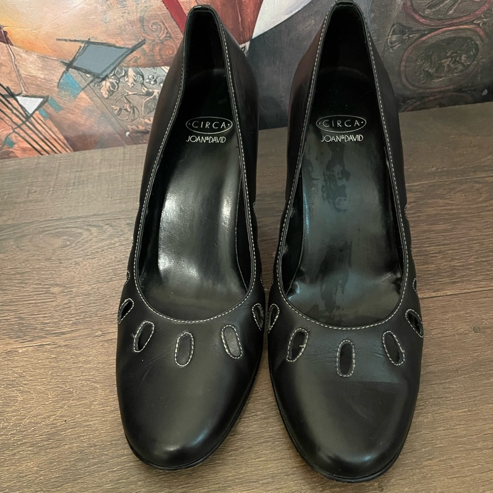 Joan & David Black Heels with Stitch Detail